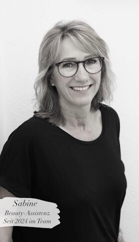 Friseurmeisterin Sabine vom Salon Beauty Bar